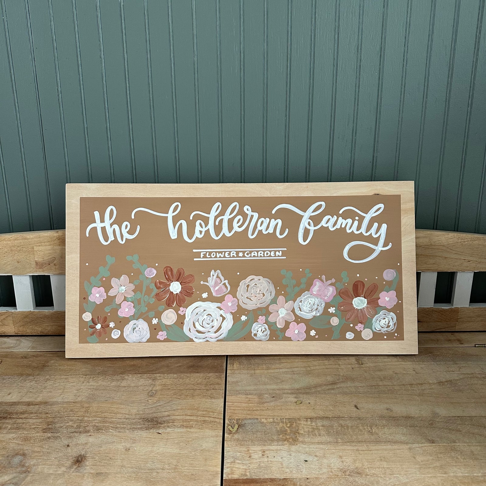 Flower Garden Family Name Sign