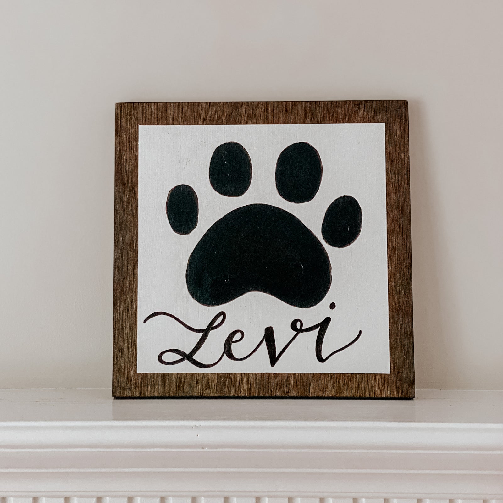 Paw Print Sign