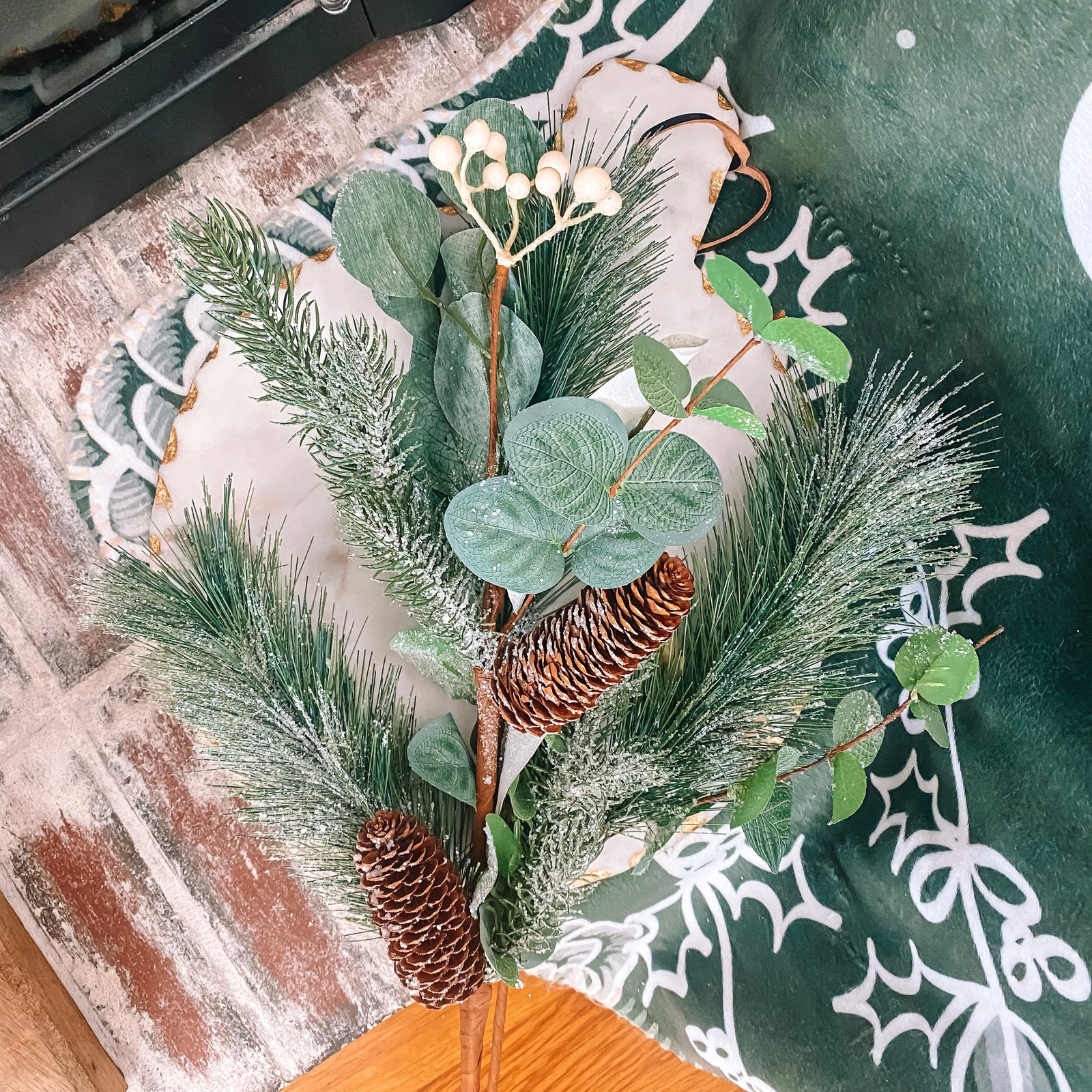 Pine Eucalyptus Glimmer Insert